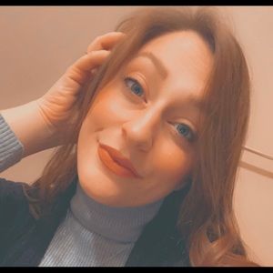 Meet your Posher, Lexi